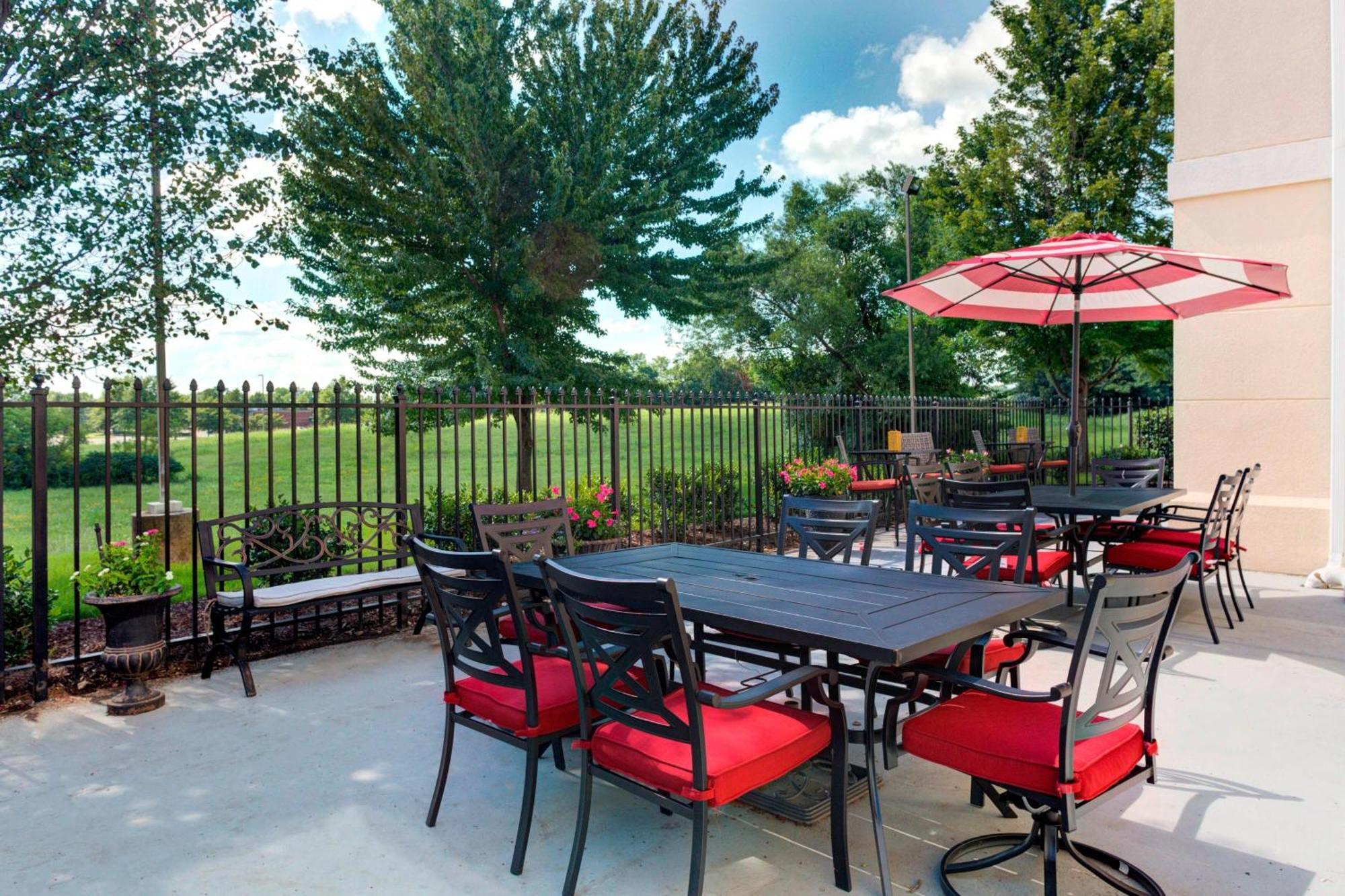 Springhill Suites By Marriott Memphis East Galleria Exterior photo